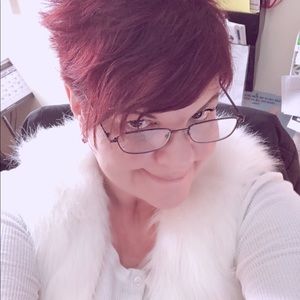 Meet your Posher, Elle